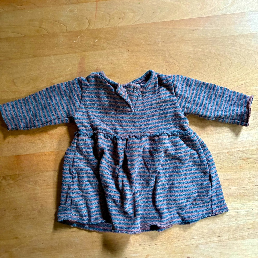 EUC sweet cotton baby dress